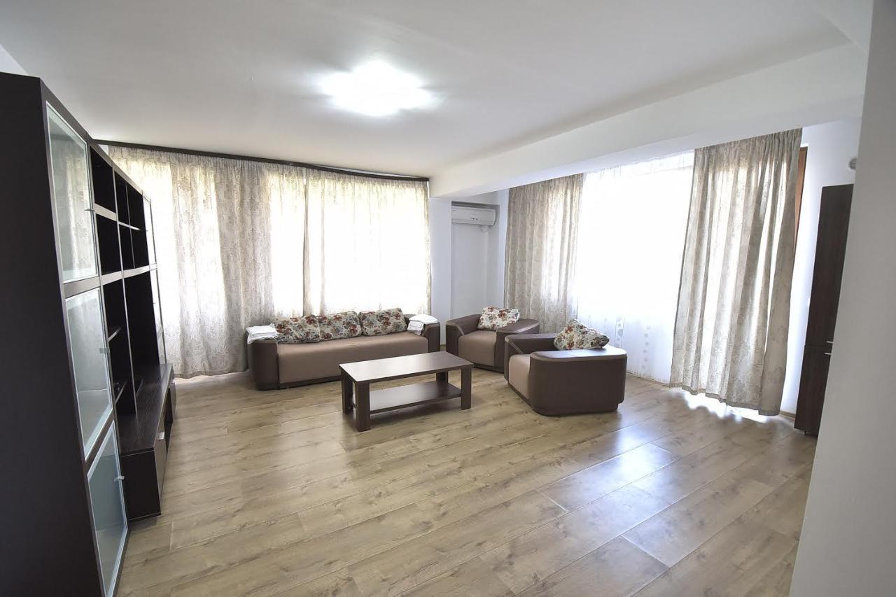 Vilagio Apartments Navodari Exterior photo