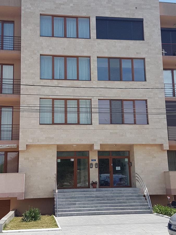 Vilagio Apartments Navodari Exterior photo